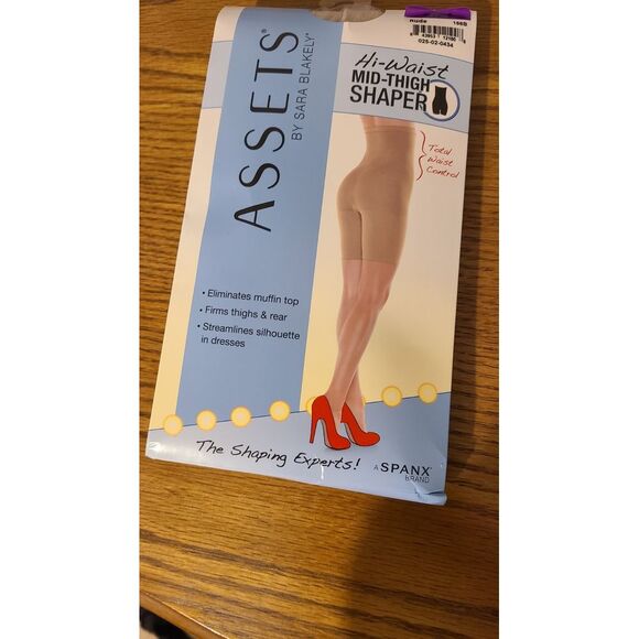 SPANX Pants - Spanx Assets Hi Waist Mid Thigh Shaper Size 5 Nude 166B 5'4" - 6.0"/220 -265 lbs